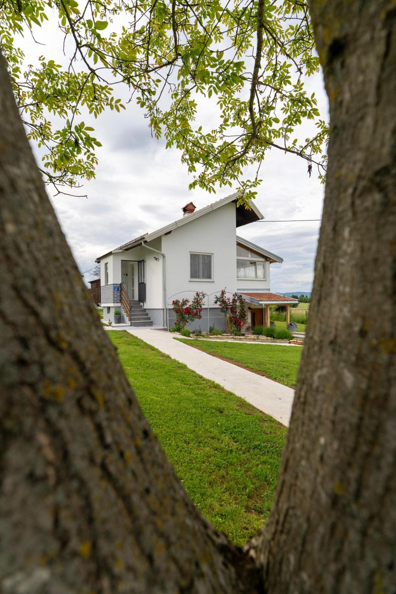 Kuca Za Odmor Belina Villa Otočac Dış mekan fotoğraf